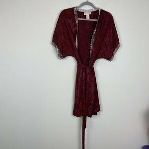 Val Mode Lingerie Red Brocade Short Robe Lace Trim Vintage Size Medium